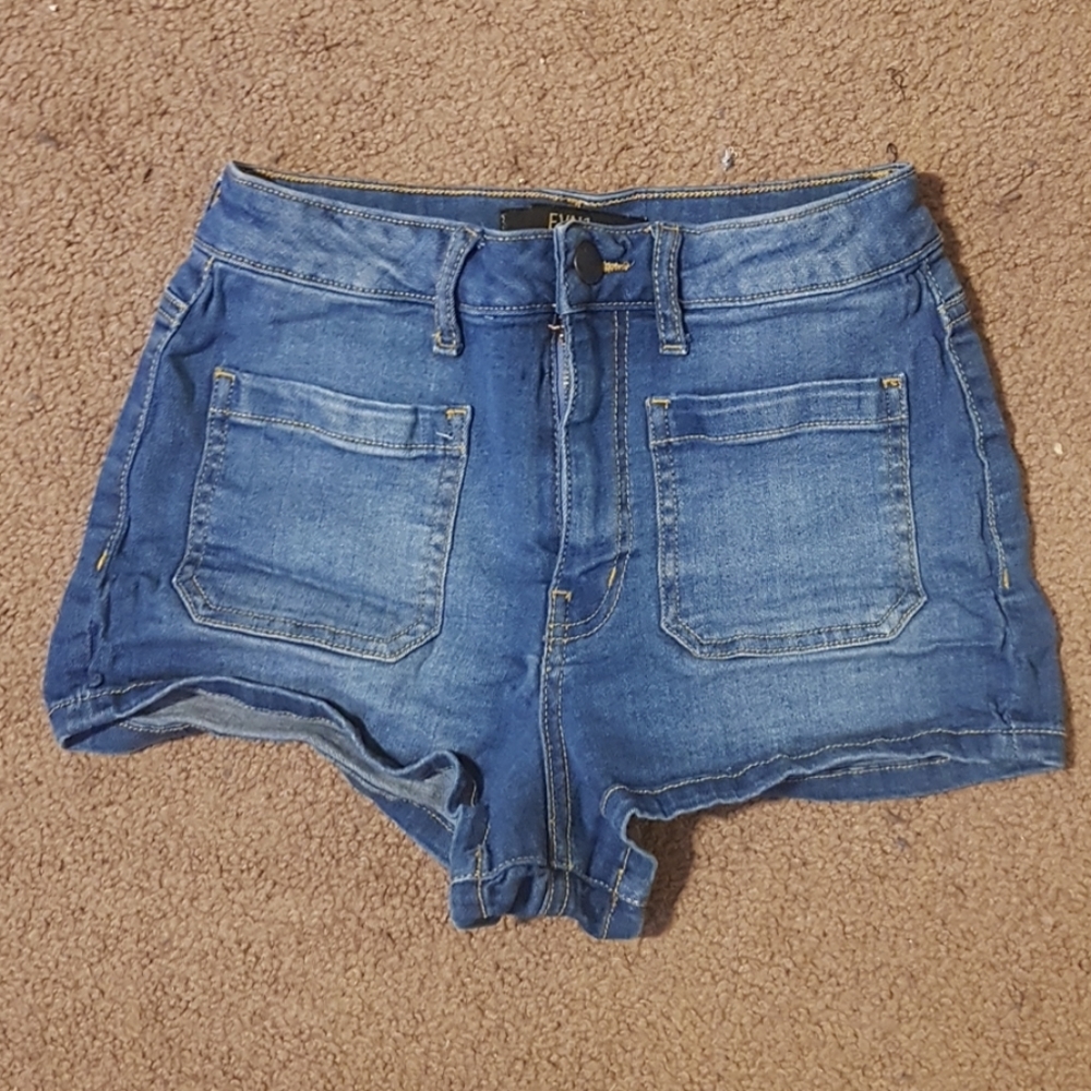Jean short